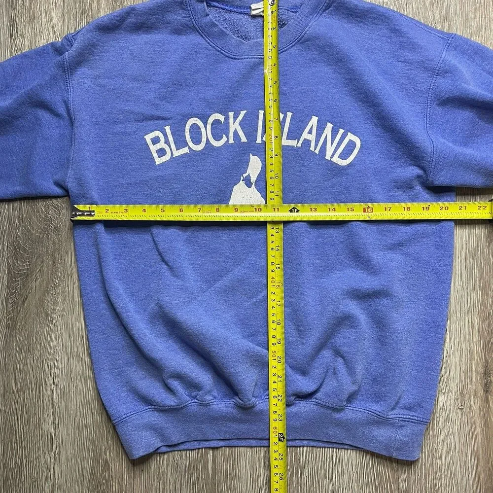 Vintage Block Island Crewneck Sweatshirt Adult S Blue Y2K Beach